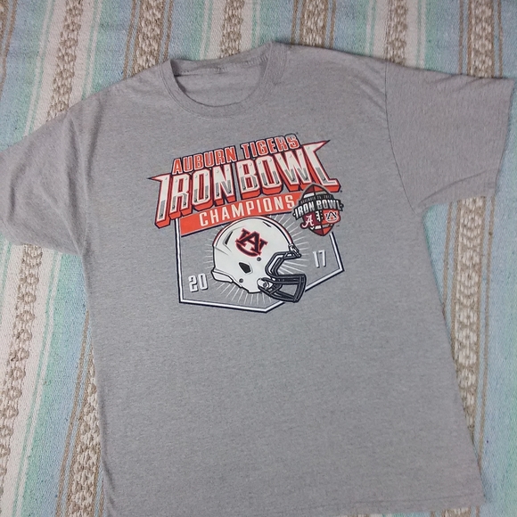 AUBURN TIGERS GRAPHIC TEE SHIRT MENS LARGE - Picture 9 of 13